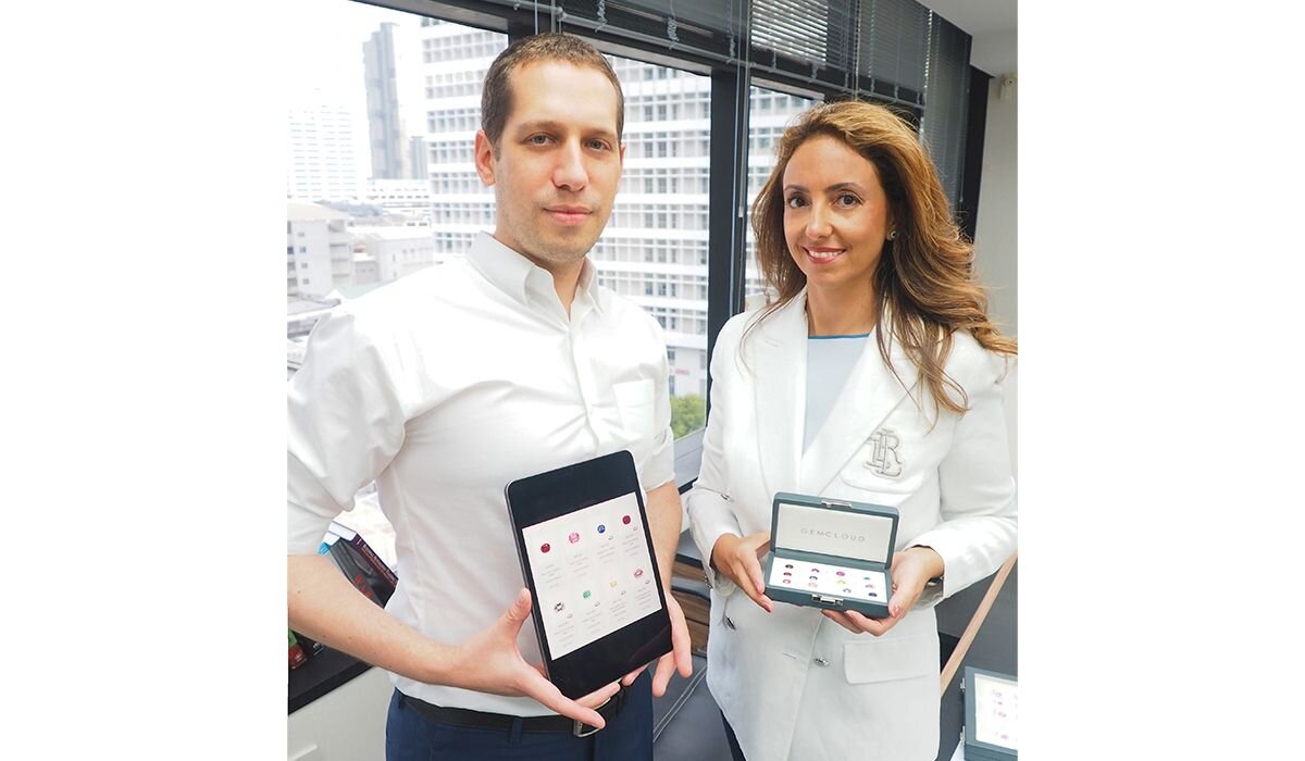 Noah Severs with the GemCloud app on tablet